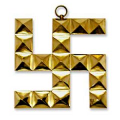 17-pyramid Swastika-495